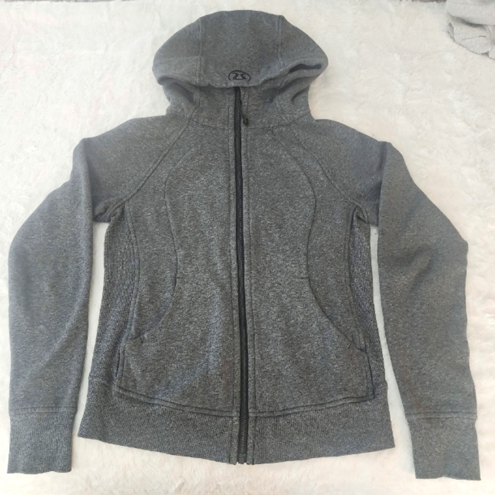 Size 6 Lululemon Scuba Hoodie